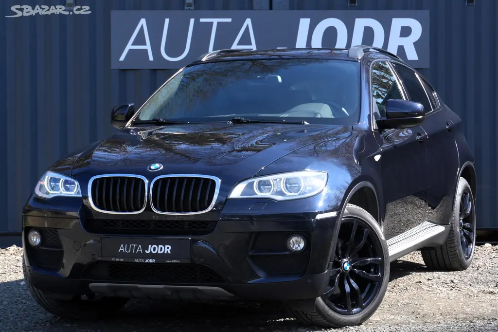 BMW X6, 30d, Webasto, LED, HUD, Tažné